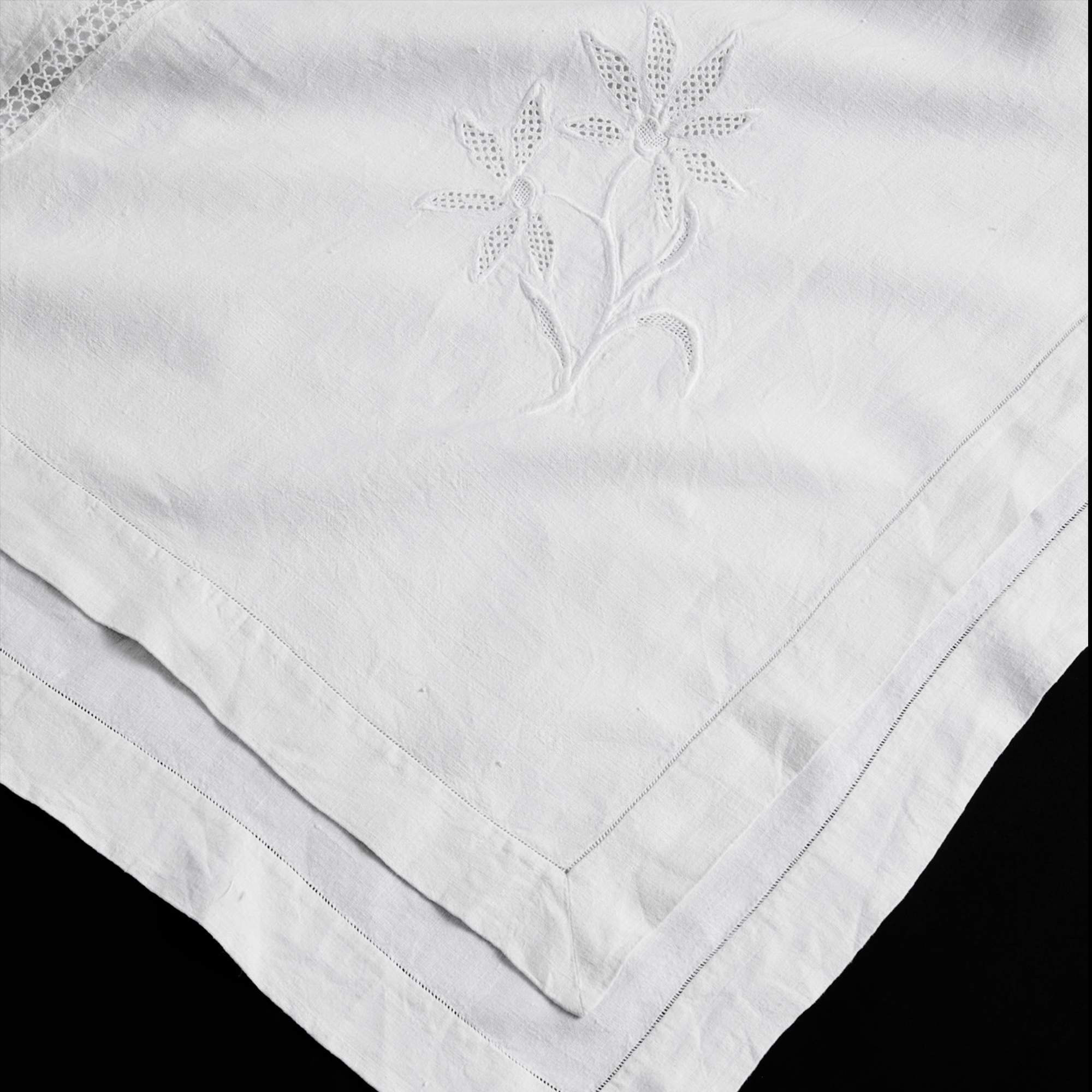 Dalila detail_15020