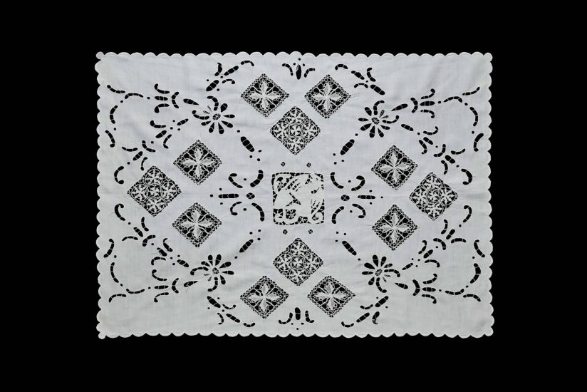 White rectangular linen table runner handmade in Portugal with openwork and bobbin lace
